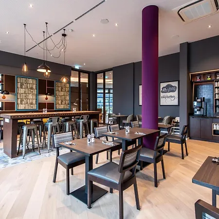 Premier Inn Stuttgart Feuerbach-3